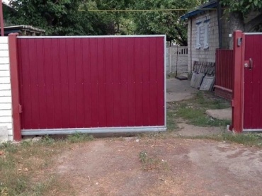 Раздвижные ворота для дачи с электро приводом